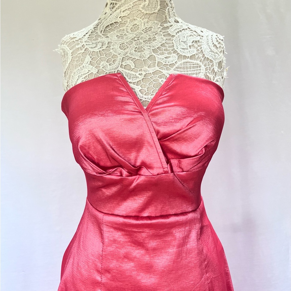 Elegant Pink Strapless Dress